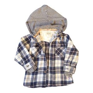 - 🐯- The cutest Levi’s flannel with striped hood and at end of sleeves.